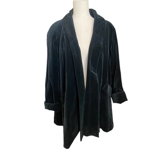 Vintage 80s Womans Over‎ Coat Black Velvet Opera Evening Swing Medium Large READ - Picture 1 of 9
